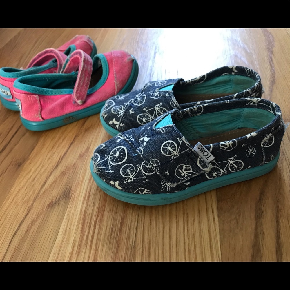 Tiny Toms Shoes